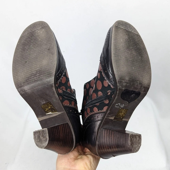L'Artiste Spring Step Wing-Tip POLKA DOT Boots sz. 36/ 5.5-6 PERIGNON Leather - Picture 9 of 16